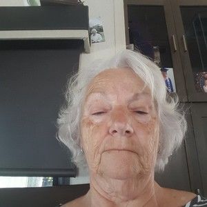 Meet your Posher, Janet